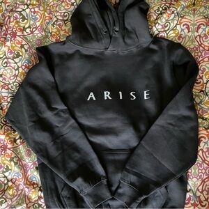 Arise Men's Black Pullover Hoodie